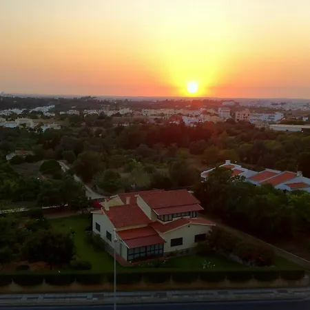 With One Bedroom In Portimao, With Wonderful Sea View, Pool Apartment Portimao